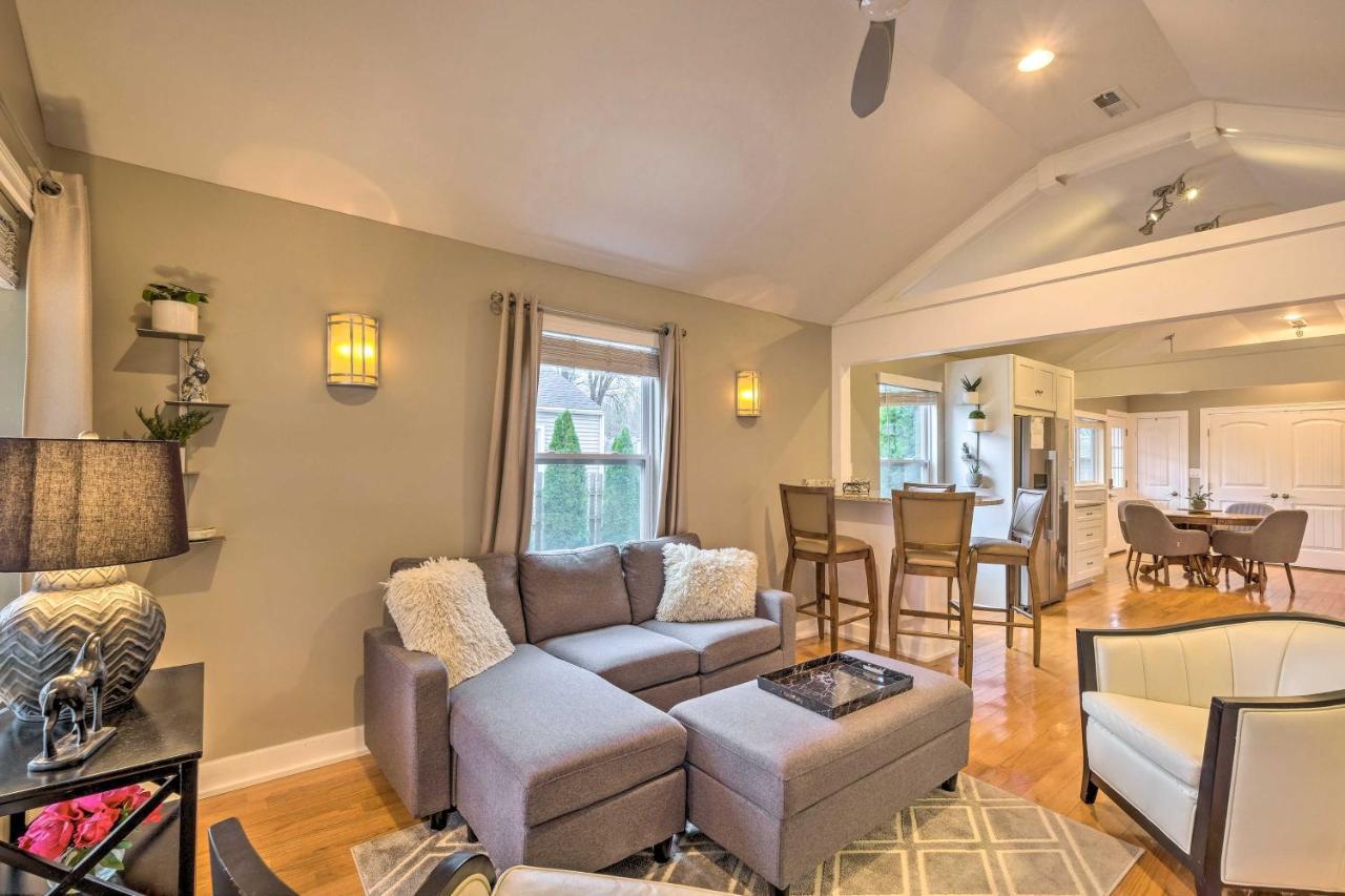Luxe Lyndon Home Less Than 11 Mi To Dtwn Louisville! Bagian luar foto