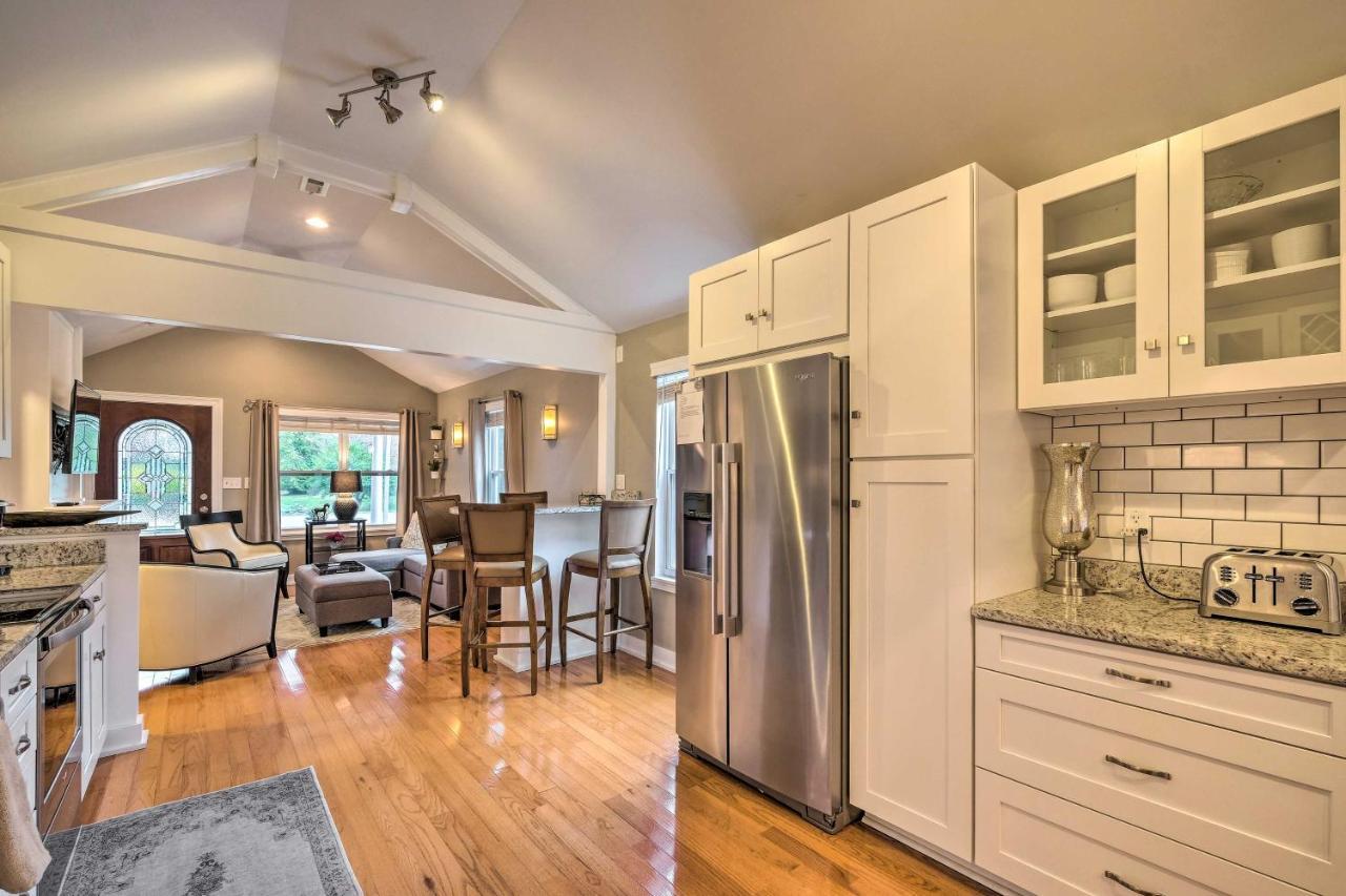 Luxe Lyndon Home Less Than 11 Mi To Dtwn Louisville! Bagian luar foto