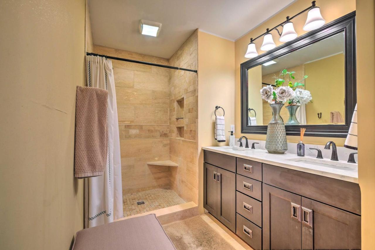 Luxe Lyndon Home Less Than 11 Mi To Dtwn Louisville! Bagian luar foto